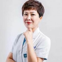 王麗英