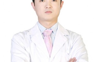 上海天大整形醫(yī)院熊俊文醫(yī)生做雙眼皮怎么樣?