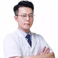 李政哲