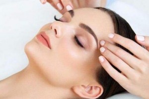上?？瓢l(fā)源植發(fā)怎么樣附全新價(jià)格表(價(jià)目表)