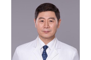 上海華美醫(yī)療美容醫(yī)院怎么樣？李志海顴骨內(nèi)推案例