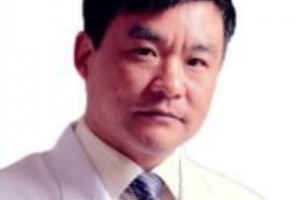 上海仁愛醫(yī)院整形美容科劉先超顴骨手術案例及價格表