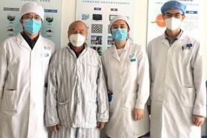 廣州睛亮眼科門診部冷云霞整形價格表附眼部案例展示