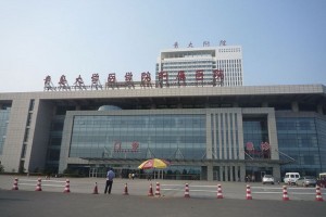 青大附屬醫(yī)院醫(yī)美技術(shù)怎么樣？祛眼袋案例圖速看！