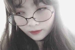 南京第一醫(yī)院美容科雙眼皮果？術(shù)后分享+費用表