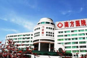 南方醫(yī)院整形科哪個(gè)醫(yī)生抽脂技術(shù)好？?jī)r(jià)格表+案例圖