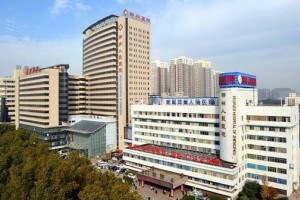 鄭州人民醫(yī)院雙眼皮整形怎么樣|全新價目表！