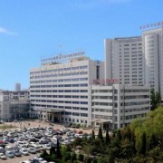 包頭市中心醫(yī)院玻尿酸隆鼻整形科