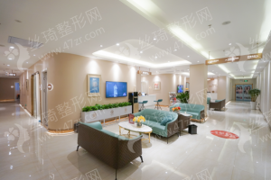 東莞做毛發(fā)種植醫(yī)院排行榜毛發(fā)種植項(xiàng)目術(shù)后案例記錄點(diǎn)評！毛發(fā)種植項(xiàng)目案例點(diǎn)評|醫(yī)院優(yōu)勢盤點(diǎn)